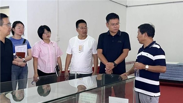 市工信局张自亮副局长一行光临调研918搏天堂